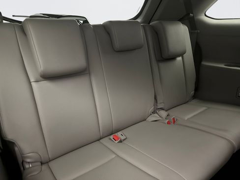 Used 2019 Toyota Highlander XLE AWD/4WD image 20