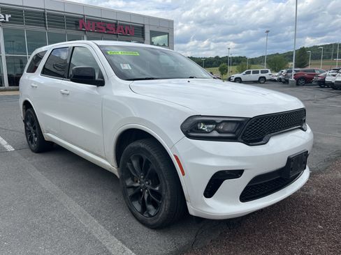 Used 2021 Dodge Durango SXT AWD/4WD image 1