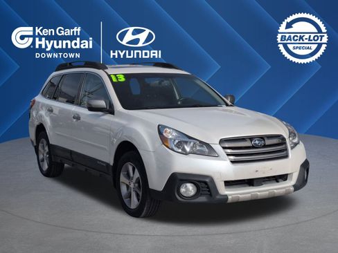 Used 2013 Subaru Outback 2.5i Limited image 1