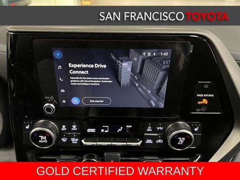 Certified 2025 Toyota Highlander XLE image 31