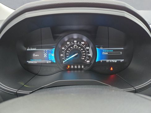 Certified 2022 Ford Edge SEL w/ Convenience Package image 16