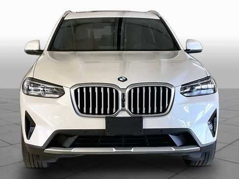 Used 2024 BMW X3 sDrive30i w/ Premium Package w/ZPA RWD image 3
