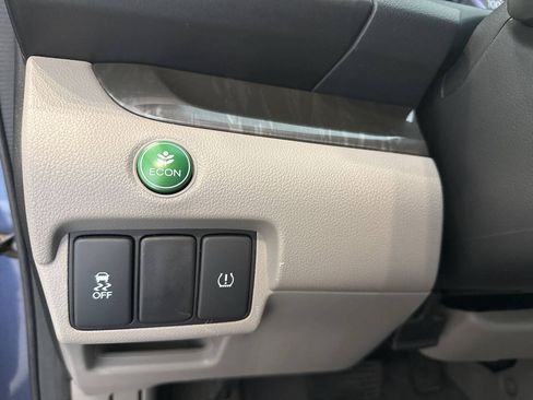 Used 2014 Honda CR-V EX-L image 18