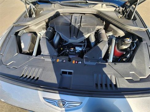 Used 2025 Genesis GV80 3.5T Prestige image 25