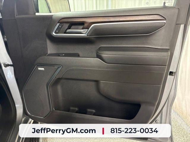Used 2024 GMC Sierra 1500 SLT AWD/4WD image 23