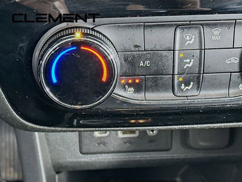 Used 2023 Buick Encore GX Preferred w/ Cold Weather Comfort Package image 23