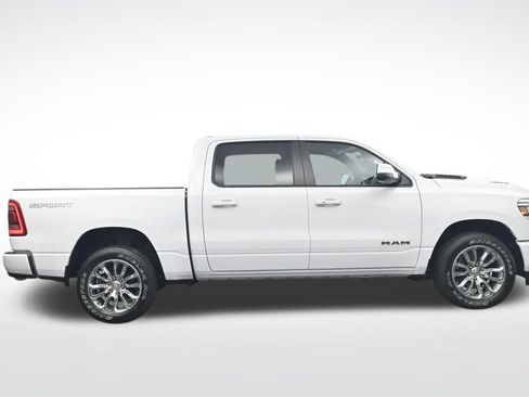 Used 2023 RAM 1500 Laramie AWD/4WD image 4