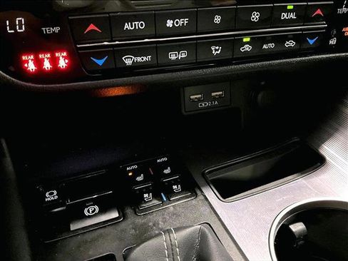 Used 2022 Lexus RX 350 F Sport w/ Accessory Package AWD/4WD image 26