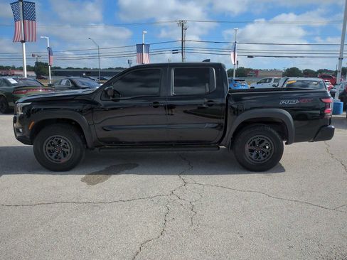 Used 2025 Nissan Frontier PRO-4X AWD/4WD image 5