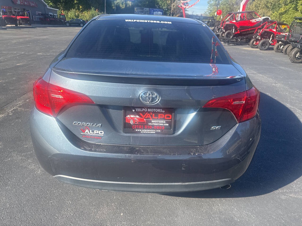Used 2017 Toyota Corolla SE w/ Carpet Mat Package (TMS) FWD image 9