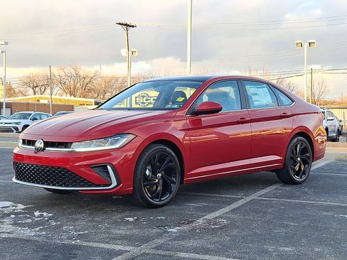 New 2026 Volkswagen Jetta SE FWD image 3