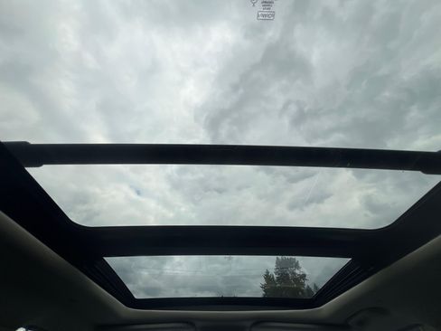 Used 2019 Ford Expedition Platinum image 20