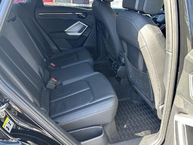Used 2022 Audi Q3 2.0T Premium AWD/4WD image 12