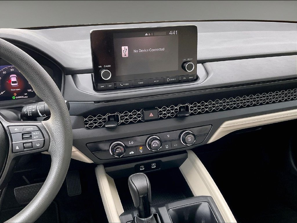 Used 2024 Honda Accord LX image 18