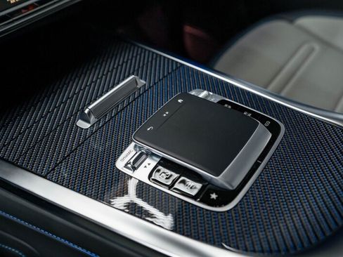Used 2025 Mercedes-Benz G 580 w/ EQ Technology image 34