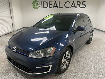 Used 2016 Volkswagen e-Golf SE w/ DC Fast Charging Package