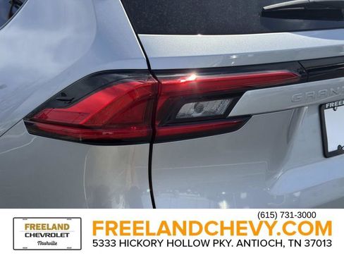 Used 2024 Toyota Grand Highlander Platinum image 12