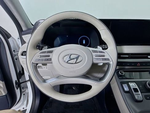 Used 2024 Hyundai Palisade Calligraphy AWD/4WD image 11