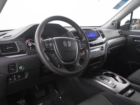 Used 2020 Honda Ridgeline Sport image 23