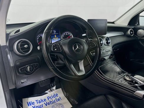 Used 2016 Mercedes-Benz GLC 300 4MATIC image 9