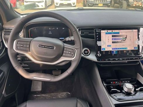 New 2026 Jeep Grand Wagoneer 4WD image 8