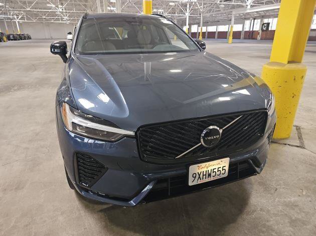 Used 2026 Volvo XC60 B5 Plus AWD/4WD image 2