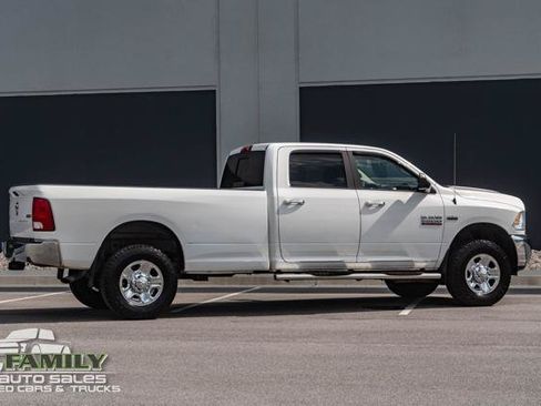 Used 2017 RAM 2500 SLT AWD/4WD image 11