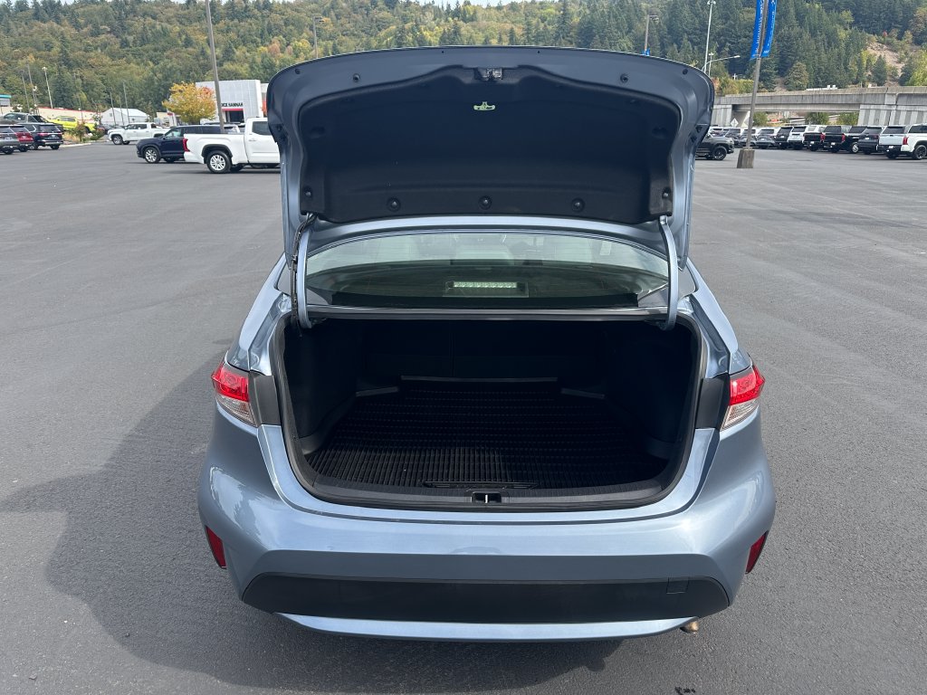 Certified 2022 Toyota Corolla LE w/ LE Premium Package FWD image 12