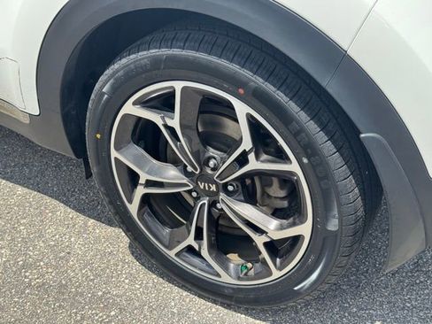 Certified 2022 Kia Sportage SX FWD image 6