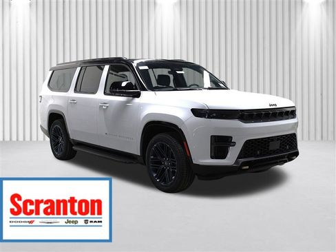New 2026 Jeep Grand Wagoneer L 4WD image 1
