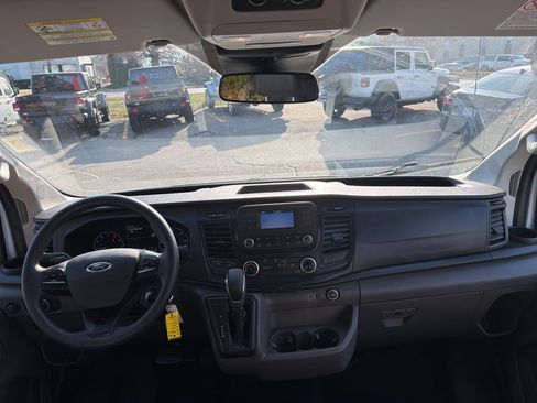 Used 2023 Ford Transit 350 XL image 11