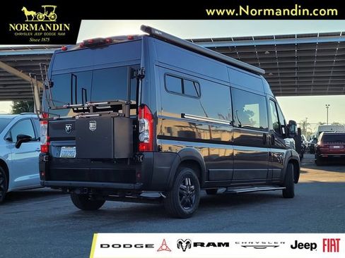 Used 2021 RAM ProMaster 2500 w/ RV Ready Prep Package FWD image 4