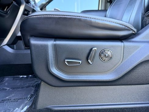 Used 2019 Ford F350 Platinum AWD/4WD image 24