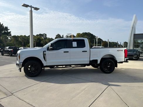 Used 2024 Ford F250 XL w/ XL Driver Assist Package AWD/4WD image 4