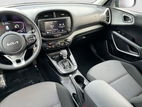 Certified 2024 Kia Soul LX w/ Option Group 015 image 20