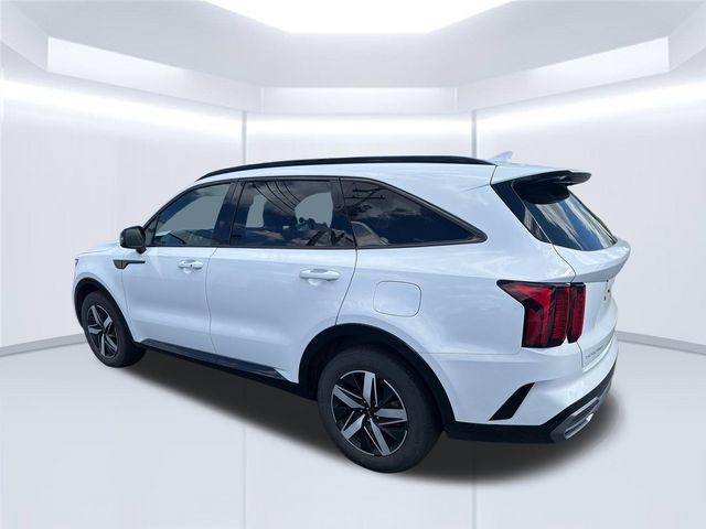 Used 2023 Kia Sorento S w/ Panoramic Sunroof Package FWD image 3