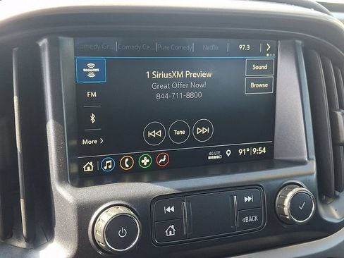 Used 2019 Chevrolet Colorado Z71 AWD/4WD image 17