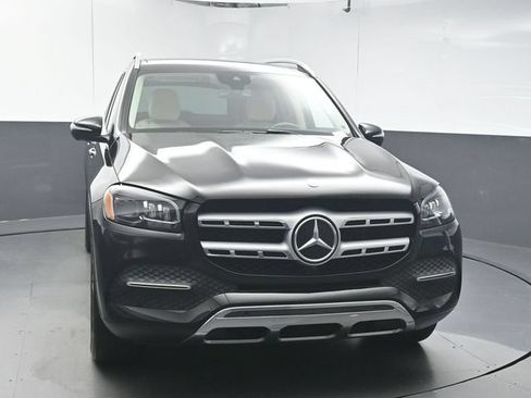 Used 2021 Mercedes-Benz GLS 450 4MATIC image 3