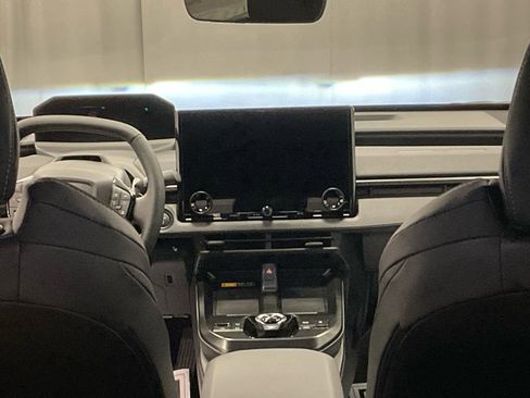 New 2026 Subaru Solterra image 30