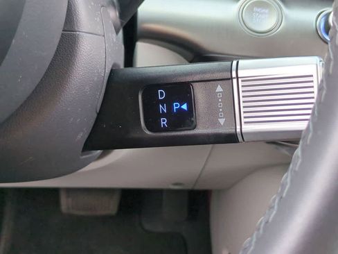 Certified 2025 Hyundai Kona SEL image 30