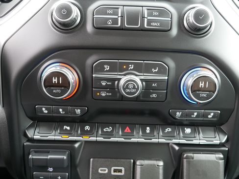 Used 2019 Chevrolet Silverado 1500 LTZ w/ LTZ Plus Package image 23