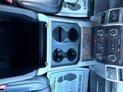 Used 2019 Ford F250 Lariat w/ Chrome Package image 13