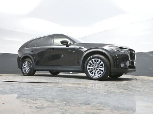Used 2025 MAZDA CX-90 3.3 Turbo w/ Preferred Package AWD/4WD image 35