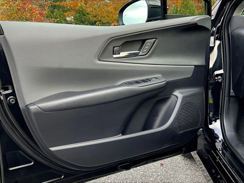 Used 2024 Toyota Prius Limited image 9