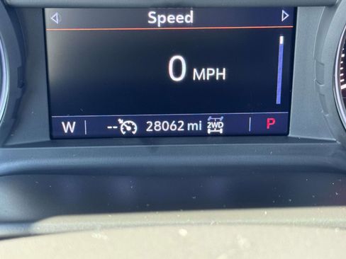 Used 2022 Chevrolet Silverado 1500 RST image 22