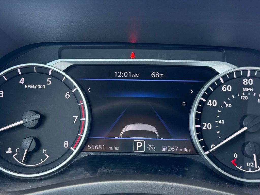 Used 2025 Nissan Sentra SV FWD image 40