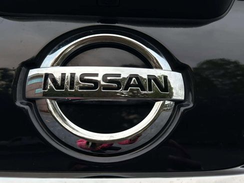 Used 2017 Nissan Titan Platinum Reserve image 51