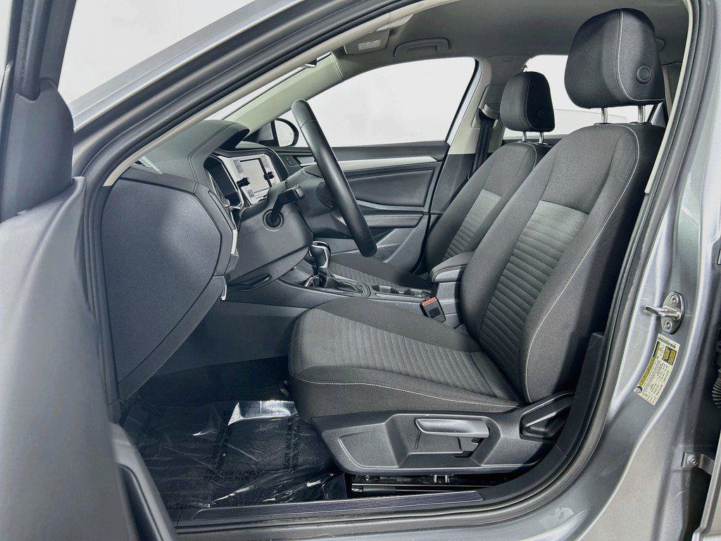 Certified 2024 Volkswagen Jetta S FWD image 19