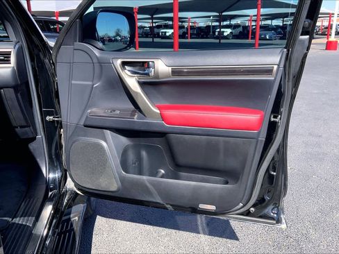 Used 2021 Lexus GX 460 Premium w/ Premium Package image 23