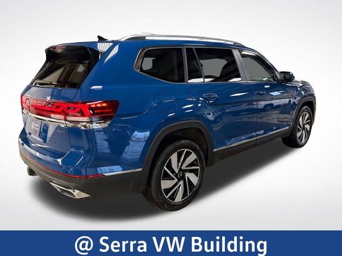Certified 2025 Volkswagen Atlas SEL AWD/4WD image 5